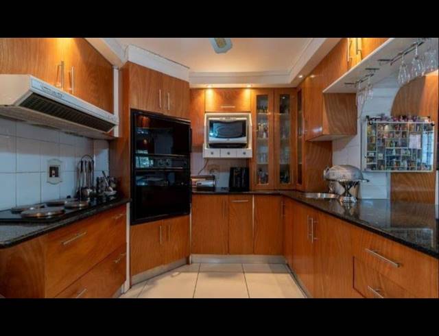 4 BEDROOM HOUSE FOR SALE IN WINCHESTER HILLS